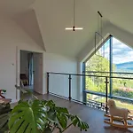 Sunny Slope - Platinum Апартаменты